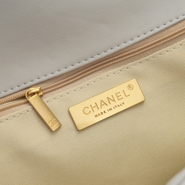 シャネルバッグ全体デザイン